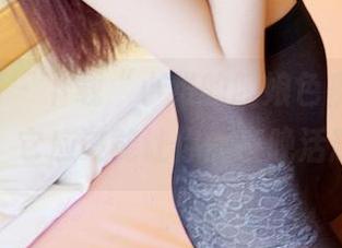 3Agirl – 下载“小维的晚娘色夜”，你相信我，它应该能让你的夜晚活耀起来！