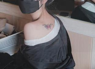 Aram(아람)LIKEY的护士套图，下载后能治愈你的视觉疲劳吗？