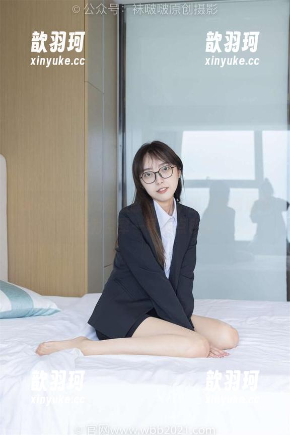 BoBoSocks袜啵啵-小甜豆 BoBoSocks袜啵啵 - 让小甜豆的高清写真为空军一号添点色彩