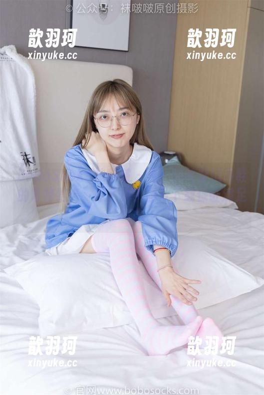 BoBoSocks袜啵啵 - 看！泡芙穿运动鞋的奇特组合，想了解？图片下载保证满足你