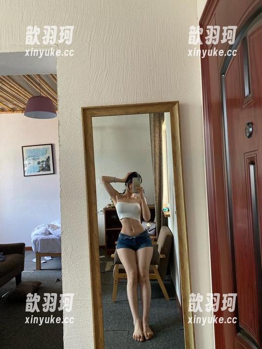 Cool文茜 微密圈 - 写真中的Cool文茜,蜜桃也想逆袭一下!