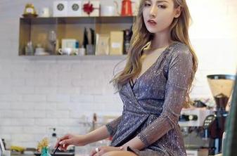 Feilin嗲囡囡 – 收好这张小蛮妖Yummy的美图，保证脚在你心中占个座！