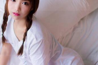 GIRLT果团网 – 透明的假期：酸酱兔的合集，图片像计划外的波浪，撩得我心底翻腾。