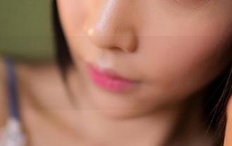 GIRLT果团网 – 图库头条：黄歆苑用旗袍诠释什么叫‘别致’