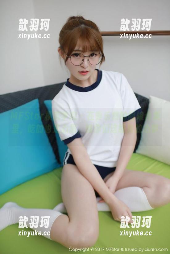 MFStar模范学院 - 在黄乐然的厨娘合集里，吃的也是心思，瞧你们这眼角的心事。