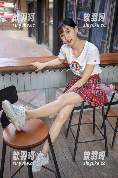 MSLASS梦丝女神 - 让人小晕的黑色迷人，玥玥更新的写真真的太吸引眼球了
