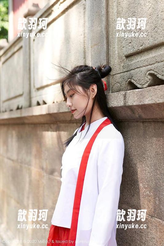 MiiTao蜜桃社-绯月樱-Cherry MiiTao蜜桃社 - 图包隐秘角落:绯月樱-Cherry的白色写真