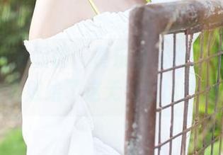 MyGirl美媛馆 – 黄乐然的纯白写真，渔村也是败给了这无与伦比的清新。