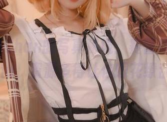 PoppaChan的写真秘境：赛蕾丝汀Kuroinu，资源多得让你眼花缭乱！