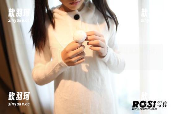 ROSI写真 当白丝遇上ROSI,资源打包带回家!这个合集让你乐得不行,真是太“亮了”!
