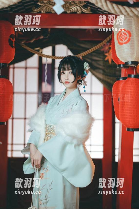 Rioko凉凉子 Rioko凉凉子美图来袭,黑贞一下子就抓住了我的视线。