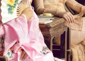 UGirls尤果网 – Zora若拉的美图记录：户外探险和私房菜的奇怪搭配