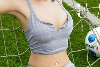 UGirls尤果网 – 杨晨晨又来啦！这次带来的圣诞写真集，算了，还是先赞美一下吧！