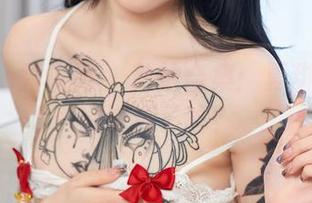Xiuren秀人网 – 私拍合集：夏甜甜用旗袍讲述了啥？