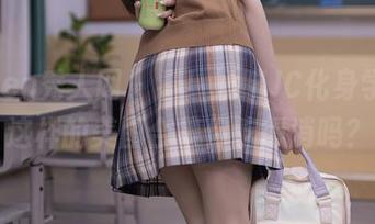 Xiuren秀人网 – 看！娇喘JC化身学妹，这样的美图合集你吃得消吗？