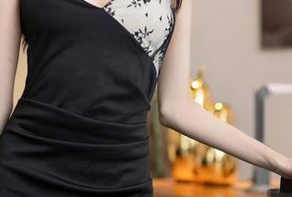 Xiuren秀人网 – 可爱的盼盼已鸠，带你欣赏万圣节风格的美图合集，别问我为什么好奇。