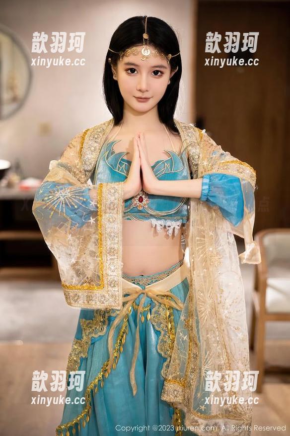 Xiuren秀人网 - 苏曼兮的夏日私房，点滴都是胶卷里捕捉到的小确幸吧？