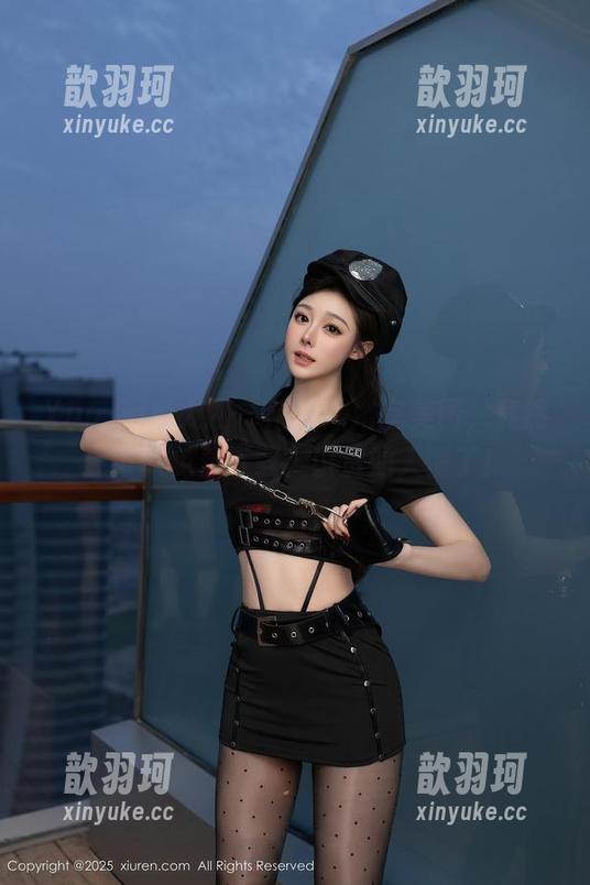 Xiuren秀人网 - 陈小喵浴室美图，竟然还可以免费下载？识货的人懂了！