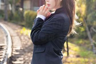 YouMi尤蜜荟 – 左冰Queen的女神图集：这次，居然敢试着不用滤镜！