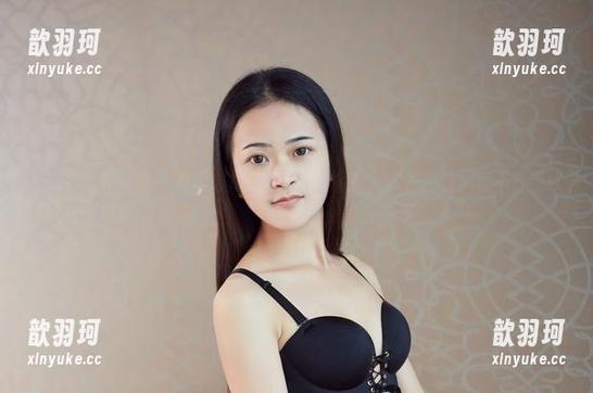 YouWu尤物馆-李宓儿 YouWu尤物馆 - 看李宓儿的牛仔裤套餐图,实在是让人移不开视线。