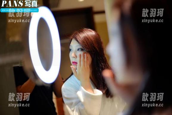 pans - 短裙与安妮的复苏：私房合集，发现动态的美