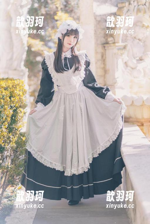 shimo霜月的女孩写真集：特别画面藏着平凡心事