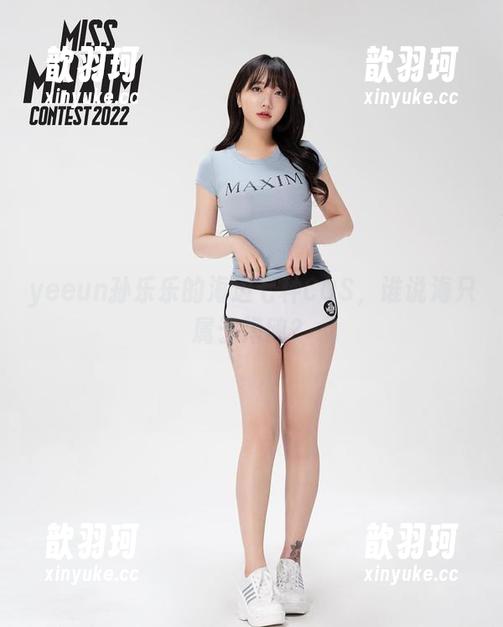 yeeun孙乐乐的海边七种COS，谁说海只属于海鸥？