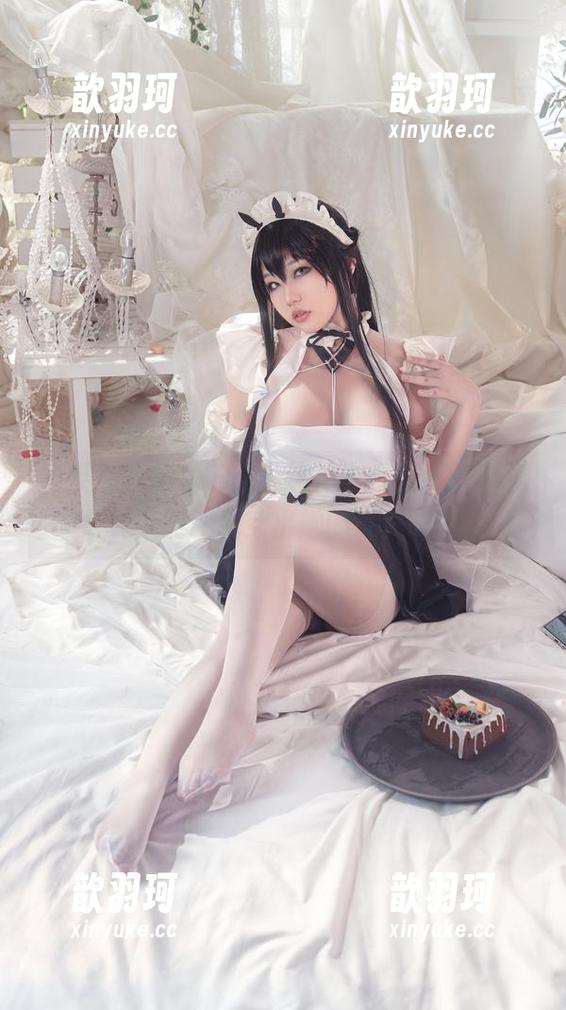 如果七七娜娜子穿了连体衣，下载这份写真集能让我穿出她的气质吗？