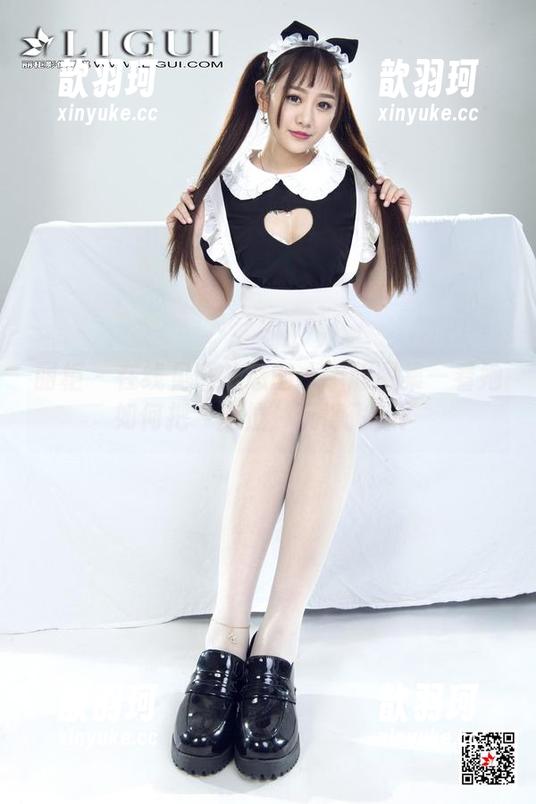 丽柜 - 在线见证悠悠的水手服图集—看她如何把“走位”玩得飞起！