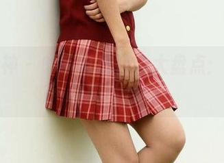 初夏女神 – 邻家自恋行为大盘点：依依运动照片合集