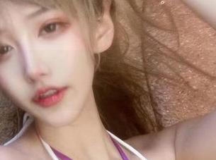 啾小妍的水手服系列：哪个角度最撩，谁能定义！
