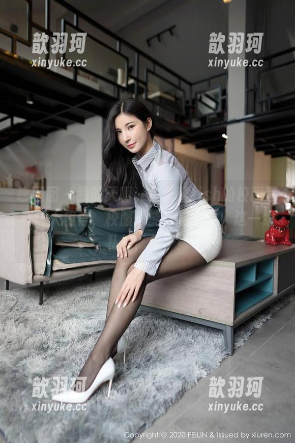 嗲囡囡-鱼子酱fish 嗲囡囡 - 我的天啊,鱼子酱fish的校服写真让人相信,校服也能穿出个性,这一组私拍,盘了!