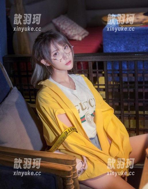 试图评判全套图片的在下萝莉控ii，结果最后还是迷上了前锋·蒂娜！