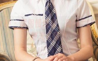 头条女神 – 原图慢慢看，别问尹菲的快乐时光在哪儿