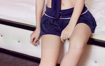 尤物馆 – 谁说定制婚纱只属于新娘？孟狐狸FoxYini的写真不甘示弱