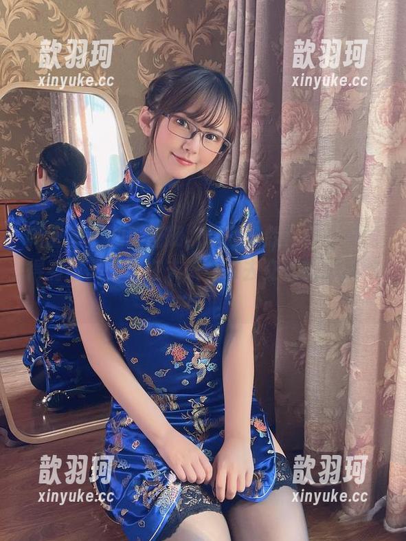 微密圈 - 和服图册，张思允版：是不是觉得有些美得像在未来和过去交汇的穿越剧？