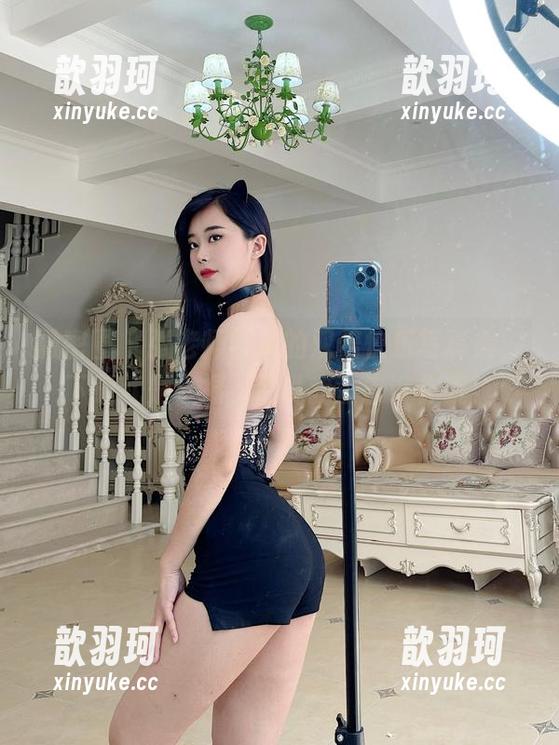 张老师 微密圈 - 张老师带来的双倍快乐写真集,下载就是幸福,别说我没告诉你哦!
