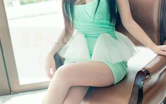 推女郎 – 免费体操服合集：何奕恋完美身材不藏着掖着！