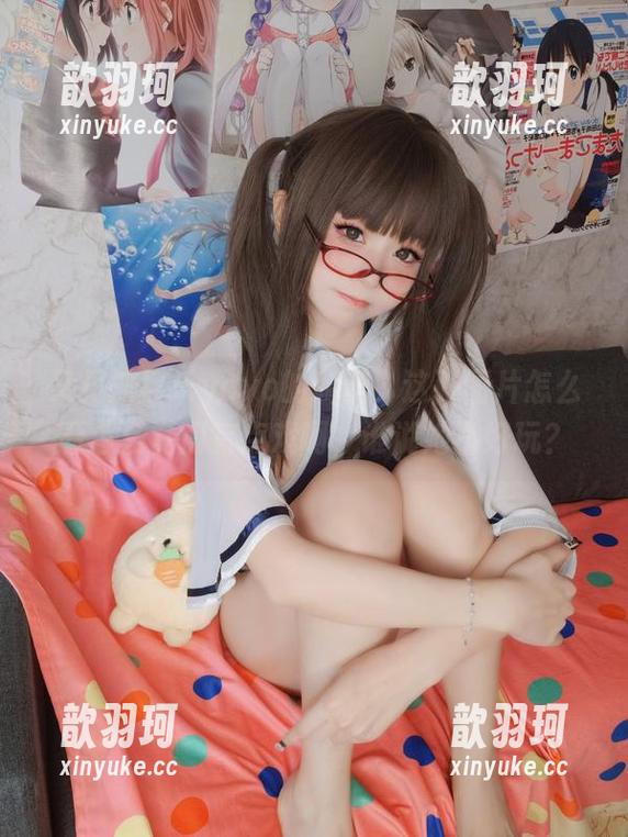 又见摇摇乐yoyo的瑜伽，这张图片怎么看怎么觉得有点戏啊，谁说她不好玩？