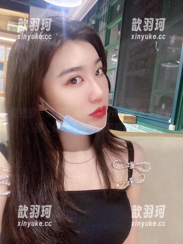 林子喵Lynne 微密圈 - 哇塞!林子喵Lynne的水手服原图,让我想开一家海鲜店了!