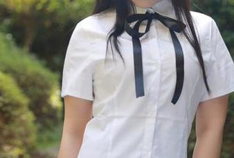 模范学院 – 被白茹雪的修女美图吸引，我想问“信教”要怎么加入？