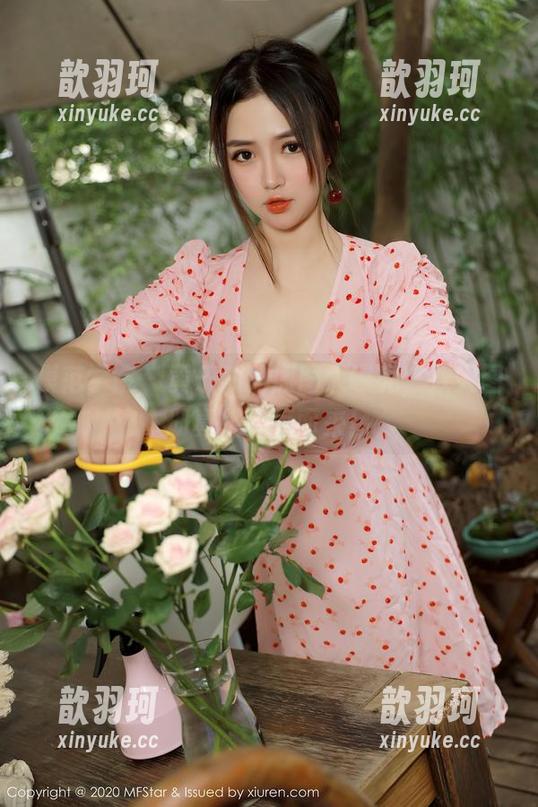 模范学院 - 黄乐然的原图大曝光，双人图册真相扑面而来！