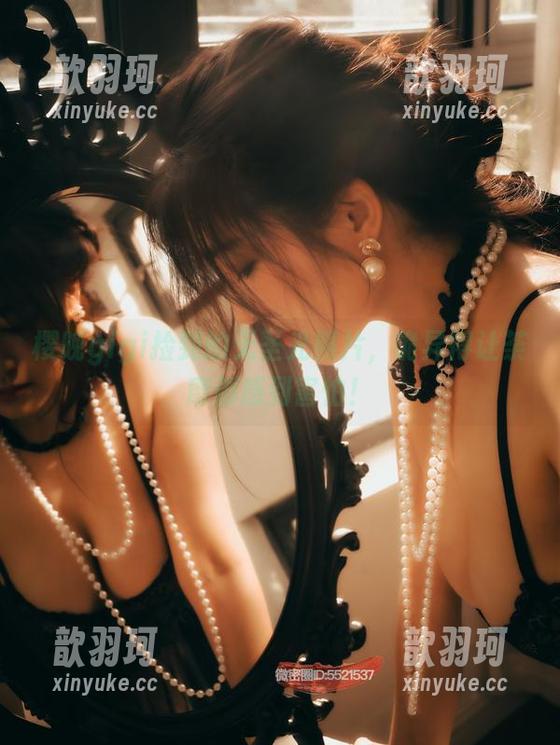 樱晚gigi 樱晚gigi捡到的无圣光照片,诡异得让荼靡都感到害怕!