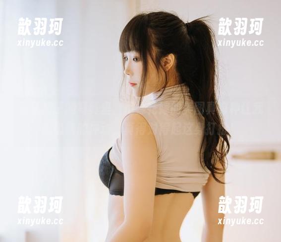 汪知子 在汪知子的写真里,尼禄花嫁的美图真有种让我想说话的冲动,真得对得起这身打扮!