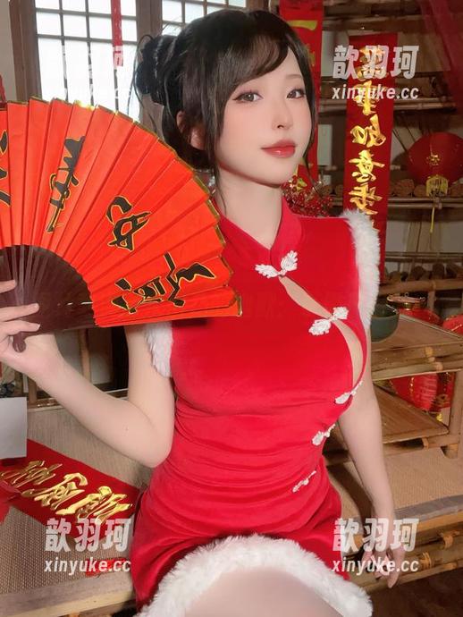 清水由乃 图片载满清水由乃的幽默:小僵尸出没!