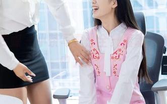 物恋传媒 – 小茶写真：全集轰动，谁说画中无戏？