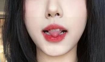 微密圈 – 午夜心事？琳铛铛婚纱高清合集来解药哦！