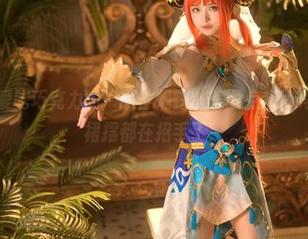 想快给白莉爱吃巧克力的“原神妮露”美图点个赞吗？图包里的裙摆都在招手了！