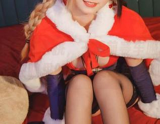 神楽坂真冬真会挑，玉藻前赛车服配高清写真，落在眼里的这种美感每次都不同。