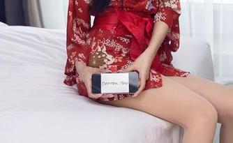 秀人网 – “小肉肉咪”双人篇，这观看过程就像一场与众不同的冒险！